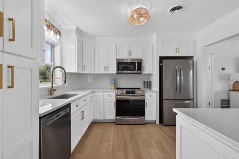 Casa en venta en Altamonte Springs, Florida, 3 dormitorios, 119.38 m2 № 2290957 - foto 17