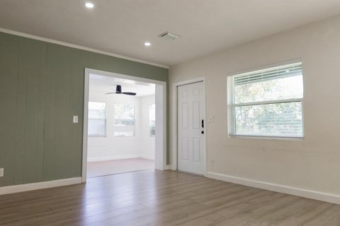 Villa ou maison à vendre à Lantana, Floride: 3 chambres, 96.9 m2 № 2244817 - photo 3