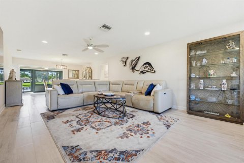 Condominio en venta en Boynton Beach, Florida, 2 dormitorios, 130.06 m2 № 2185019 - foto 5