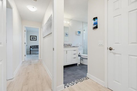 Condominio en venta en Boynton Beach, Florida, 2 dormitorios, 130.06 m2 № 2185019 - foto 27
