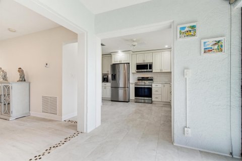 Condominio en venta en Boynton Beach, Florida, 2 dormitorios, 130.06 m2 № 2185019 - foto 18