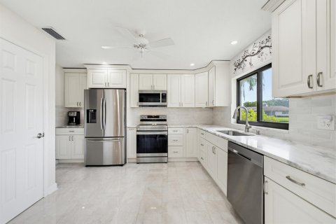 Condominio en venta en Boynton Beach, Florida, 2 dormitorios, 130.06 m2 № 2185019 - foto 15