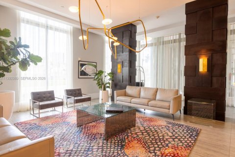 Снять в аренду кондоминиум в Холливуд, Флорида 2 спальни, 113.34м2, № 2056916 - фото 30