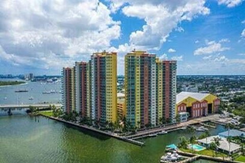 Copropriété à vendre à Riviera Beach, Floride: 2 chambres, 146.32 m2 № 2185159 - photo 29