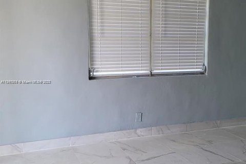 Villa ou maison à louer à Riviera Beach, Floride: 2 chambres, 74.32 m2 № 1964940 - photo 3