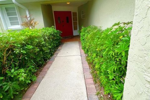 House in Merrit Island, Florida 5 bedrooms, 260.31 sq.m. № 1849953 - photo 7