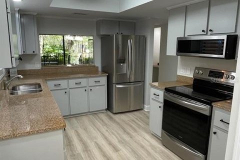 Condominio en alquiler en Bradenton, Florida, 2 dormitorios, 116.5 m2 № 1536475 - foto 8