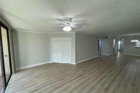 Condominio en alquiler en Bradenton, Florida, 2 dormitorios, 116.5 m2 № 1536475 - foto 16