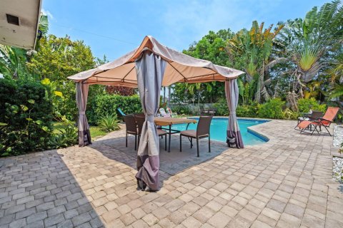 Casa en venta en Hollywood, Florida, 4 dormitorios, 239.32 m2 № 2178576 - foto 27