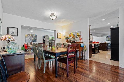 Casa en venta en Hollywood, Florida, 4 dormitorios, 239.32 m2 № 2178576 - foto 13