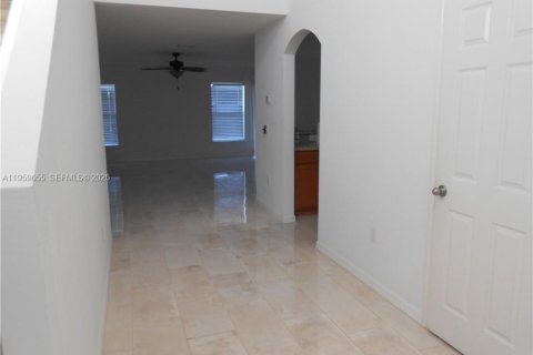 Villa ou maison à vendre à Lehigh Acres, Floride: 5 chambres № 2080660 - photo 9