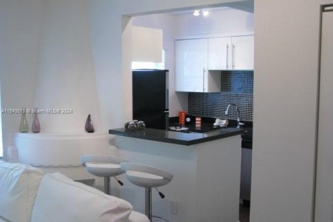 Copropriété à vendre à Miami Beach, Floride: 1 chambre, 41.81 m2 № 2022493 - photo 8