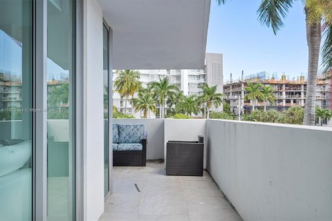 Купить кондоминиум в Бей-Харбор-Айлендс, Флорида 2 спальни, 127.09м2, № 1957154 - фото 29