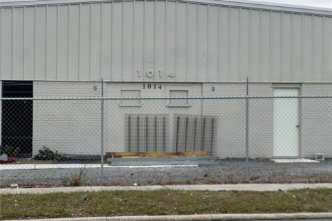 Propiedad comercial en Lakeland, Florida 371.61 m2 № 2219029