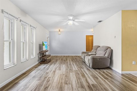 Villa ou maison à vendre à Punta Gorda, Floride: 3 chambres, 128.3 m2 № 2412690 - photo 7