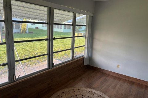 Condo in Boynton Beach, Florida, 1 bedroom № 2182864 - photo 23