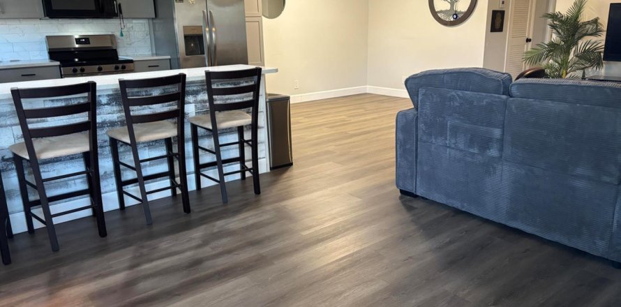 Condo in Boynton Beach, Florida, 1 bedroom № 2182864