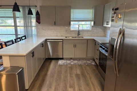 Condo in Boynton Beach, Florida, 1 bedroom № 2182864 - photo 7
