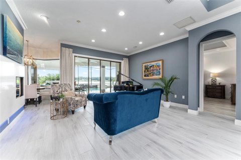 Villa ou maison à vendre à Fruitland Park, Floride: 5 chambres, 357.21 m2 № 1777143 - photo 7