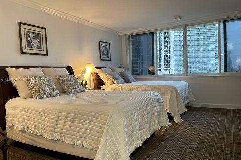 Снять в аренду кондоминиум в Санни-Айлс-Бич, Флорида 38.09м2, № 1957447 - фото 3