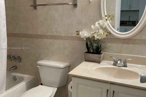 Снять в аренду кондоминиум в Санни-Айлс-Бич, Флорида 38.09м2, № 1957447 - фото 11