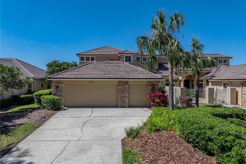 House in Dade City, Florida 3 bedrooms, 255.48 sq.m. № 1735398 - photo 6