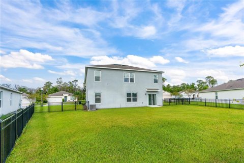 Villa ou maison à vendre à New Smyrna Beach, Floride: 5 chambres, 248.42 m2 № 2431939 - photo 4