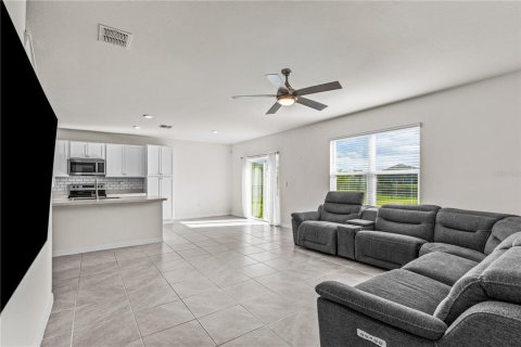 Villa ou maison à vendre à New Smyrna Beach, Floride: 5 chambres, 248.42 m2 № 2431939 - photo 21