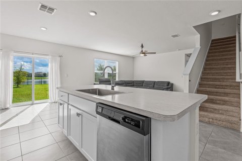 Villa ou maison à vendre à New Smyrna Beach, Floride: 5 chambres, 248.42 m2 № 2431939 - photo 16