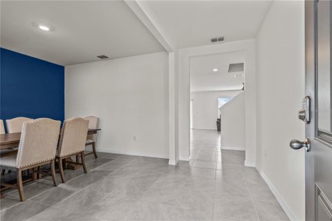 Villa ou maison à vendre à New Smyrna Beach, Floride: 5 chambres, 248.42 m2 № 2431939 - photo 9
