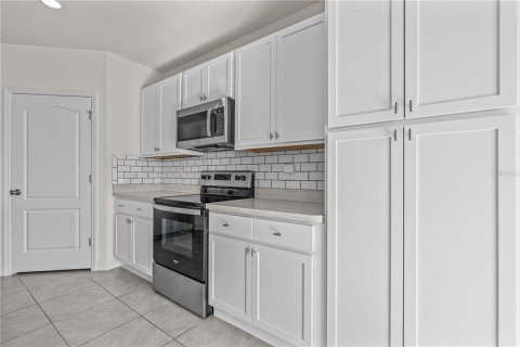 Villa ou maison à vendre à New Smyrna Beach, Floride: 5 chambres, 248.42 m2 № 2431939 - photo 14