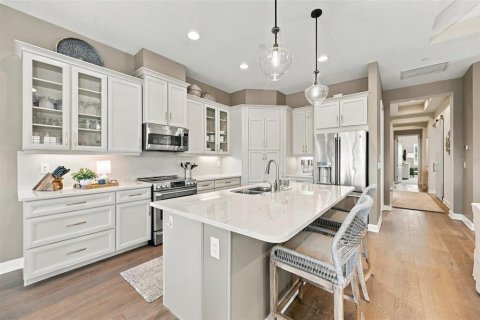 Condo in Bradenton, Florida, 2 bedrooms № 2421625 - photo 15