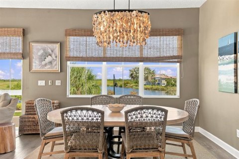 Condo in Bradenton, Florida, 2 bedrooms № 2421625 - photo 26