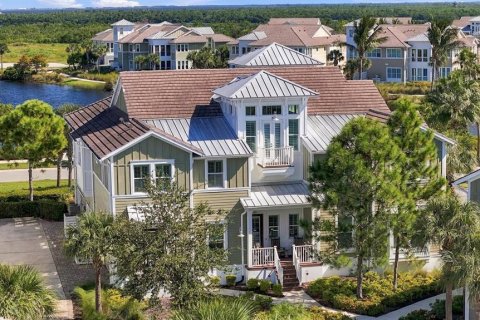 Condo in Bradenton, Florida, 2 bedrooms № 2421625 - photo 2