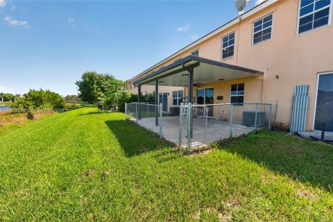 Touwnhouse à vendre à Homestead, Floride: 4 chambres, 178 m2 № 2436214 - photo 19