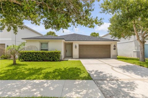House in New Smyrna Beach, Florida 3 bedrooms, 132.66 sq.m. № 2258780