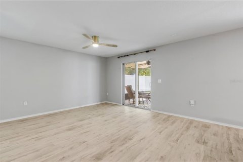 Купить виллу или дом в Нью-Смирна-Бич, Флорида 9 комнат, 132.66м2, № 2258780 - фото 15