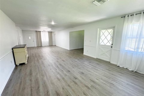 Casa en venta en Ocala, Florida, 3 dormitorios, 137.12 m2 № 1849897 - foto 5
