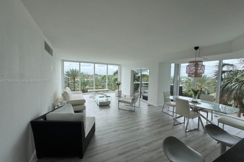 Condo in Bal Harbour, Florida, 2 bedrooms  № 1862807 - photo 3