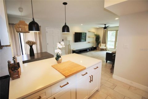 Condominio en alquiler en Orlando, Florida, 3 dormitorios, 123.93 m2 № 1751900 - foto 4