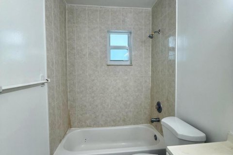Appartement à louer à Pompano Beach, Floride: 3 chambres, 93.83 m2 № 2417677 - photo 5