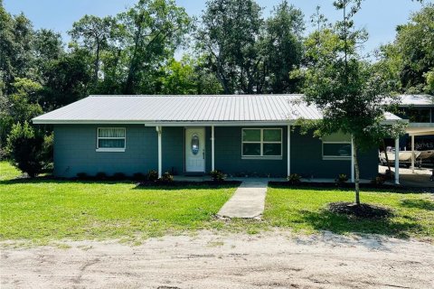 House in DeLand, Florida 2 bedrooms, 164.07 sq.m. № 1775622 - photo 2
