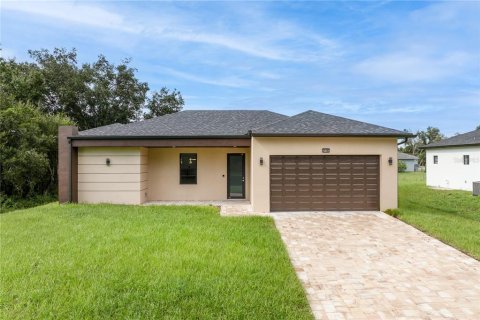Villa ou maison à Port Charlotte, Floride 3 chambres, 134.89 m2 № 2318807