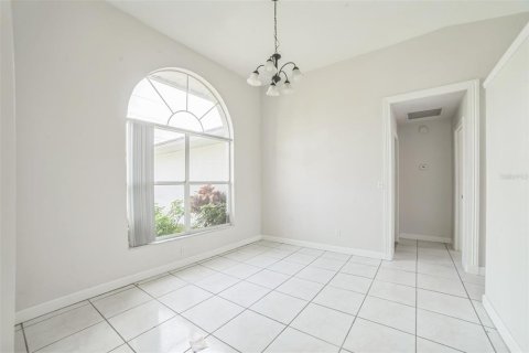 House in Kissimmee, Florida 3 bedrooms, 104.24 sq.m. № 1755467 - photo 13