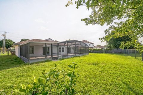 House in Kissimmee, Florida 3 bedrooms, 104.24 sq.m. № 1755467 - photo 5