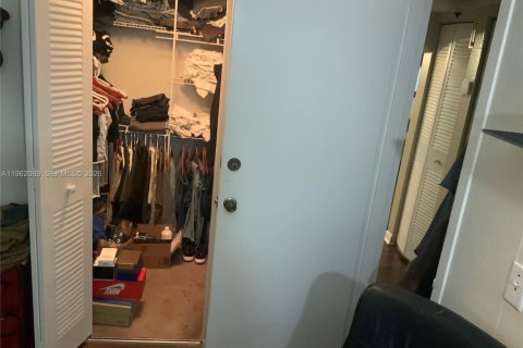 Condominio en venta en Plantation, Florida, 2 dormitorios, 91.97 m2 № 2023760 - foto 10