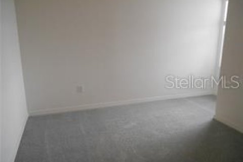 Townhouse in Apollo Beach, Florida 3 bedrooms, 158.12 sq.m. № 1902518 - photo 17