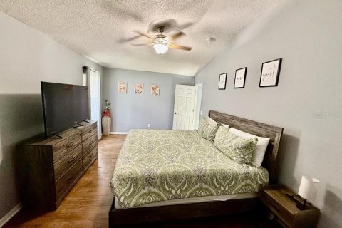 House in Davenport, Florida 3 bedrooms, 115.01 sq.m. № 1898734 - photo 9