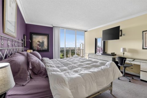 Condo in Aventura, Florida, 2 bedrooms  № 2061755 - photo 22