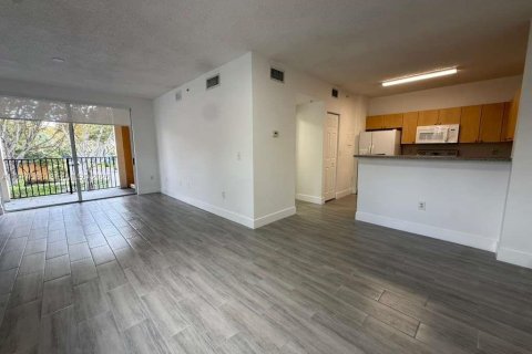 Кондоминиум с 1 спальней в Мирамар, Флорида № 2046120